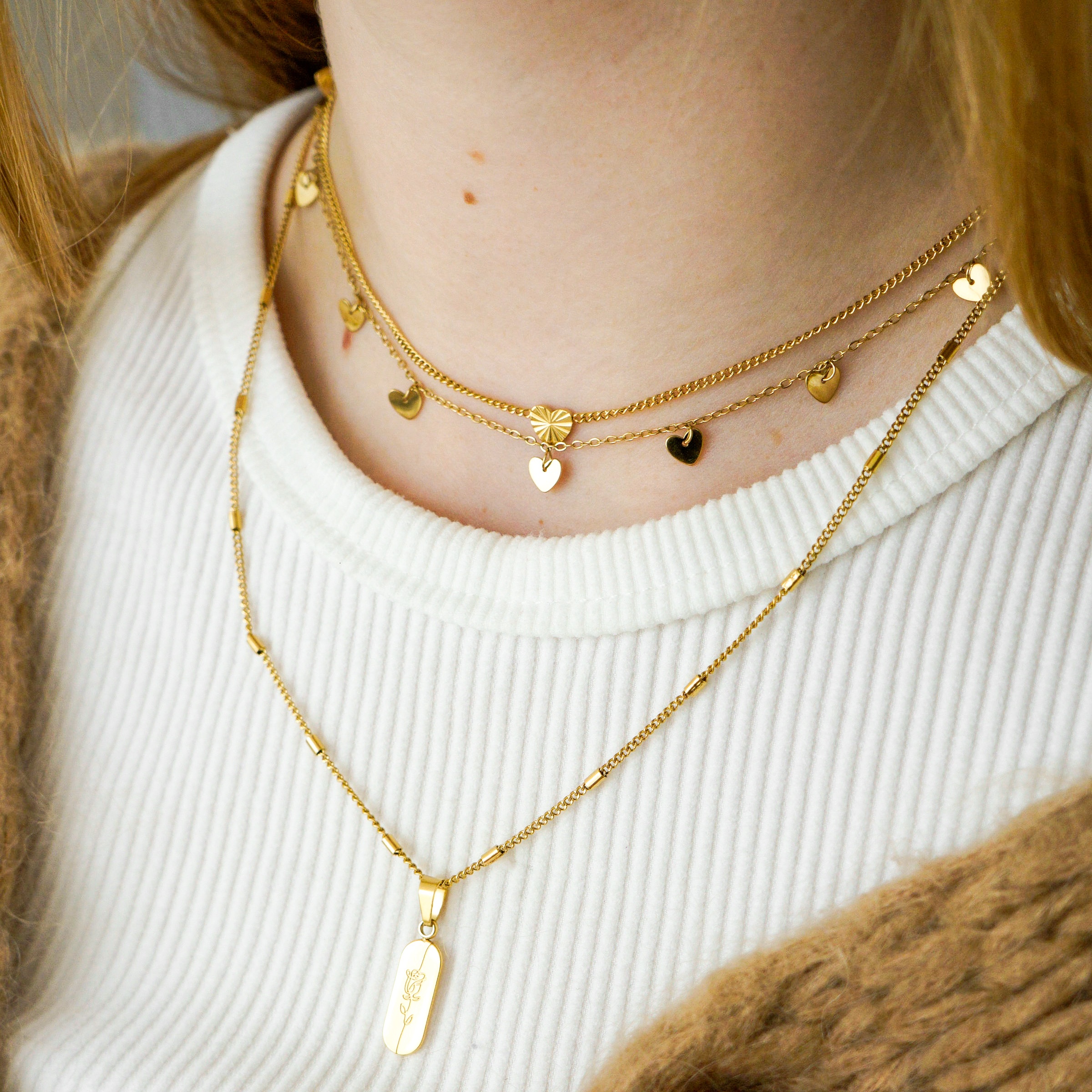 Ketting met hanger roos